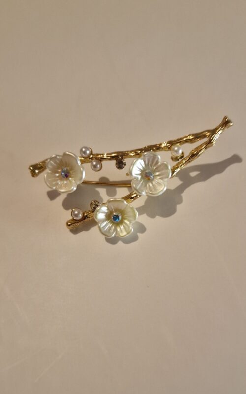 flower twig brooch