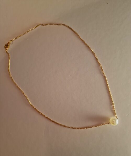 single pearl necklace