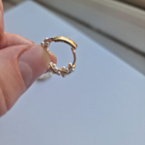 Twisted Gold Pearl Hoop Earrings - Image 3