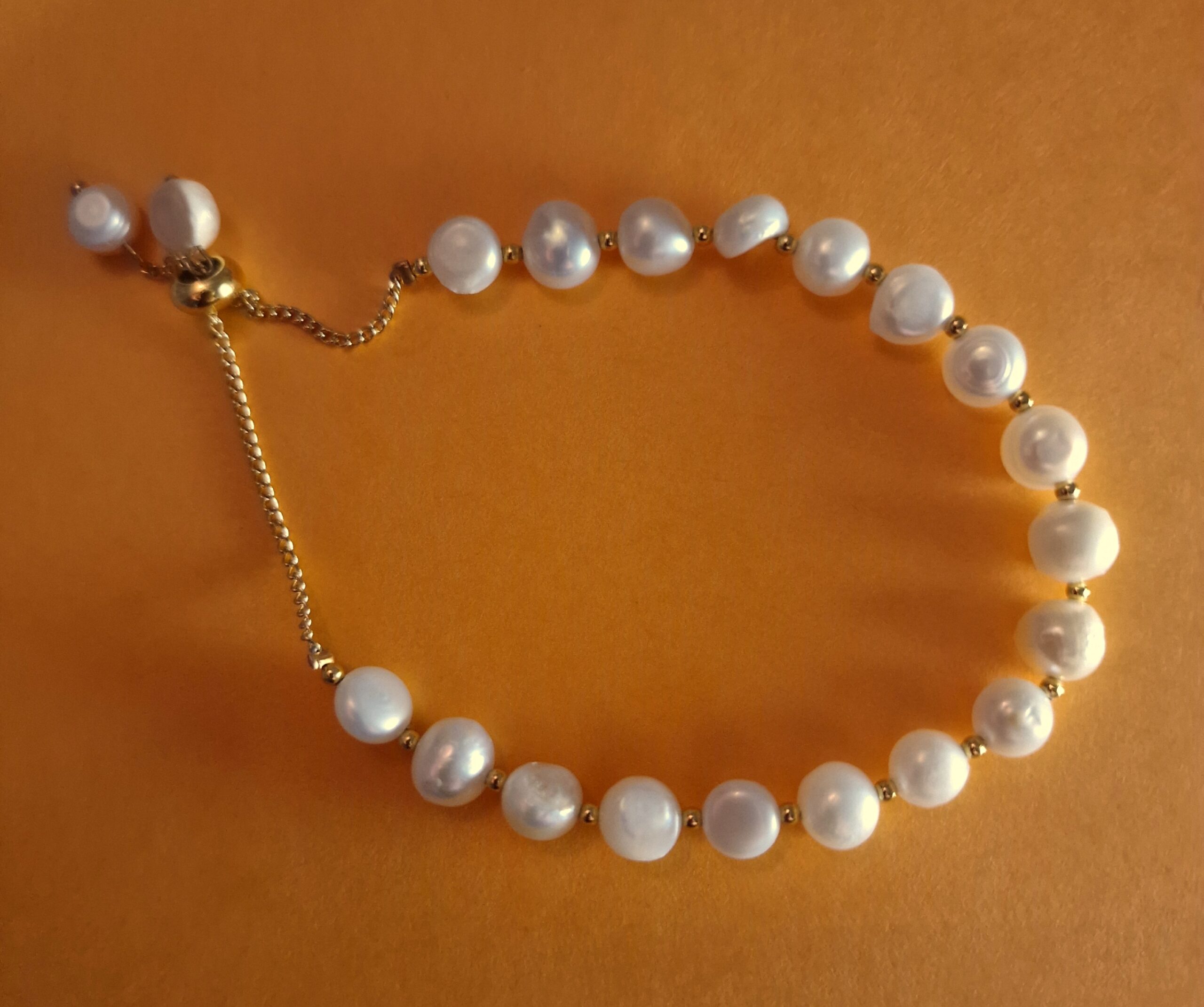 Pearl Style White Bracelet